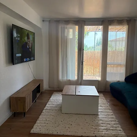 Apartment La Cachette De Meme